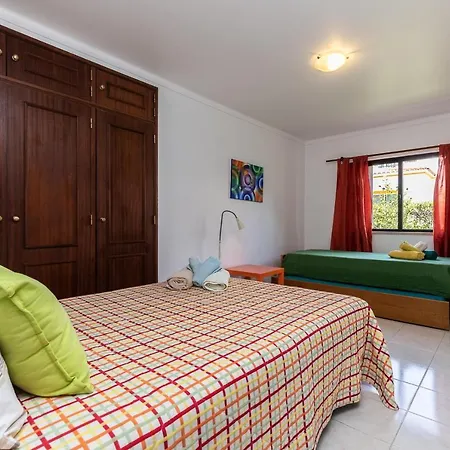 شقة Akisol Olhos De Agua Pine Ii البوفيرا