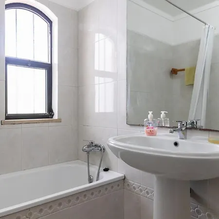 Akisol Olhos De Agua Pine Ii * 알부페이라