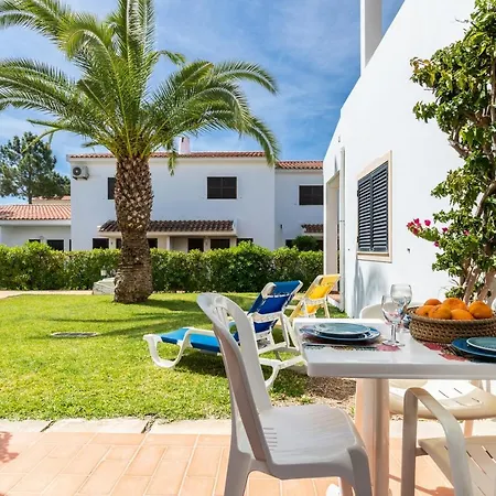 Akisol Olhos De Agua Pine Ii Apartament